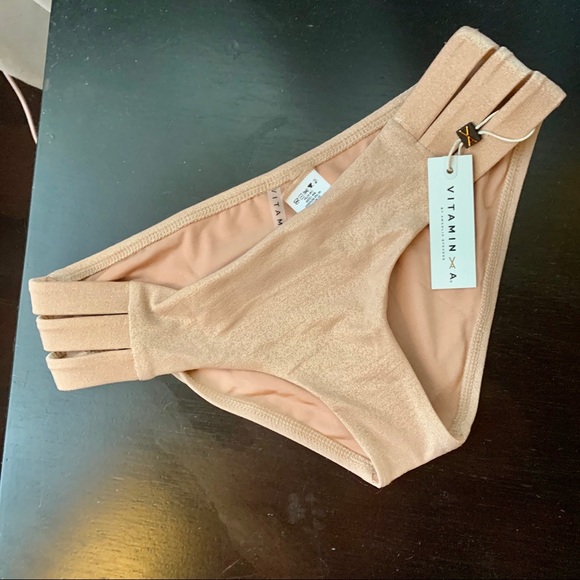 Vitamin A bikini bottom - Picture 2 of 5